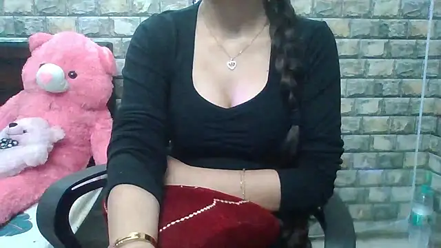 Sexy iknoor online show from 7, 1, 2026