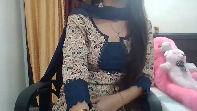 Sexy iknoor online show from 16, 5, 2026