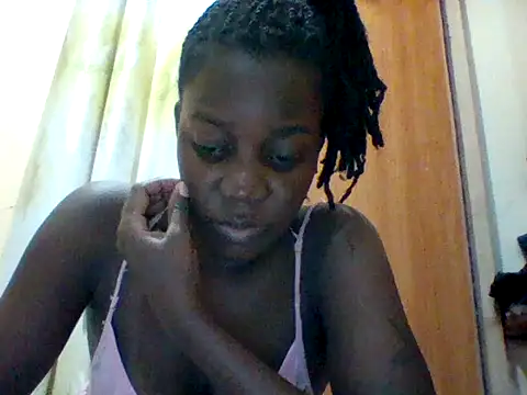 Snapshot of Alessandrajenna chatting on 11, 9, 2025 Alessandrajenna online show from 11, 9, 2025