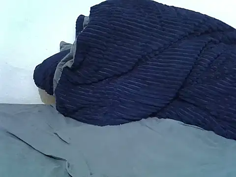 pretty-donna online show from 26, 9, 2025