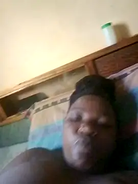 pretty-donna online show from 18, 11, 2025