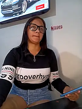 MEGAN X0XX online show from 13, 11, 2025