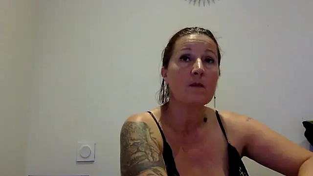 feline27 online show from 26, 10, 2025