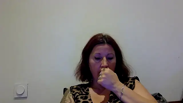 feline27 online show from 17, 10, 2025