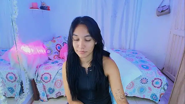 Nanami 19 online show from 19, 10, 2025