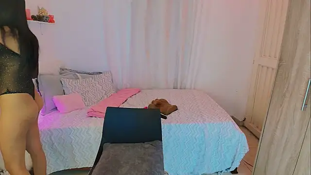 Nanami 19 online show from 27, 10, 2025