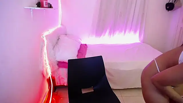 Nanami 19 online show from 19, 9, 2025