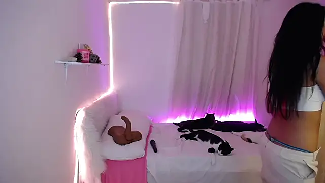 Nanami 19 online show from 17, 9, 2025