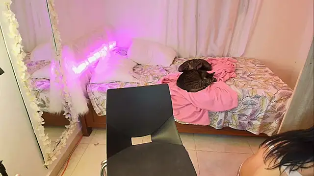 Nanami 19 online show from 3, 12, 2025