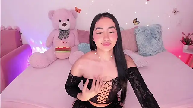 Snapshot of Zara_uwu_ chatting on 12, 6, 2026 Zara uwu online show from 12, 6, 2026