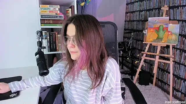 icefroqq online show from 24, 2, 2025