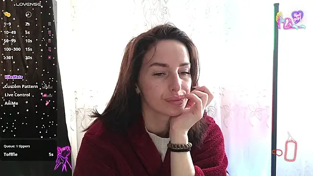 xx adrihanna xx online show from 8, 5, 2026