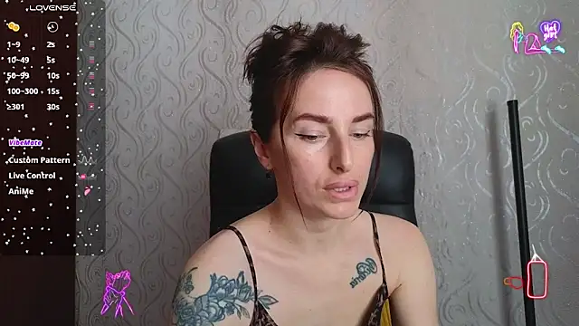 Snapshot of xx_adrihanna_xx chatting on 8, 6, 2026 xx adrihanna xx online show from 8, 6, 2026