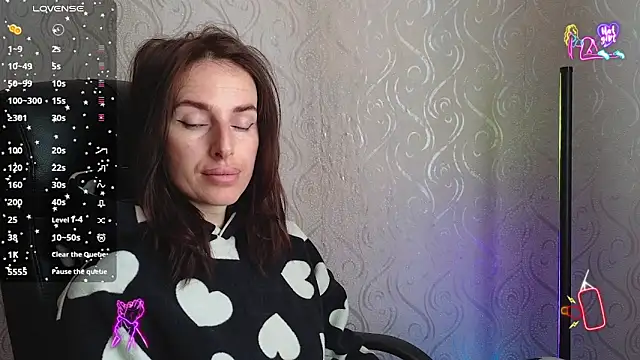 xx adrihanna xx online show from 18, 5, 2026