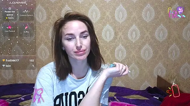 Snapshot of xx_adrihanna_xx chatting on 9, 3, 2026 xx adrihanna xx online show from 9, 3, 2026