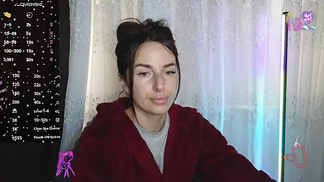 xx adrihanna xx online show from 10, 5, 2026