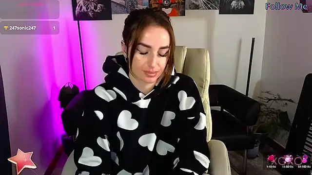 xx adrihanna xx online show from 11, 3, 2025