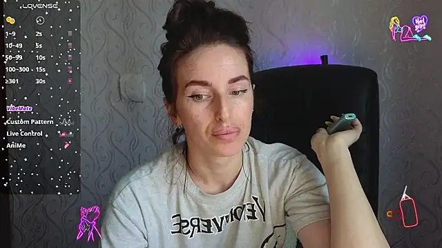 Snapshot of xx_adrihanna_xx chatting on 3, 6, 2026 xx adrihanna xx online show from 3, 6, 2026