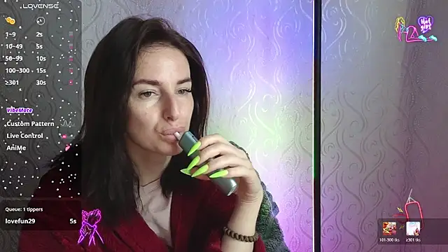 xx adrihanna xx online show from 12, 5, 2026