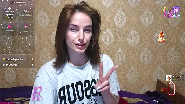 Snapshot of xx_adrihanna_xx chatting on 10, 3, 2026 xx adrihanna xx online show from 10, 3, 2026