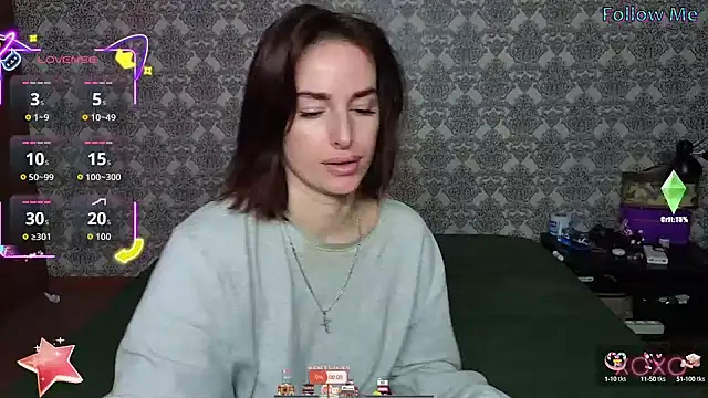 xx adrihanna xx online show from 13, 10, 2025