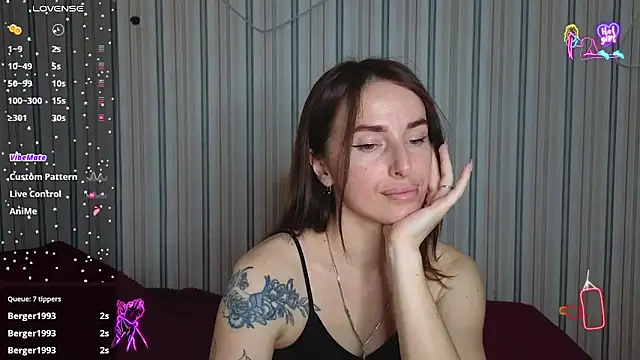 Snapshot of xx_adrihanna_xx chatting on 19, 6, 2026 xx adrihanna xx online show from 19, 6, 2026