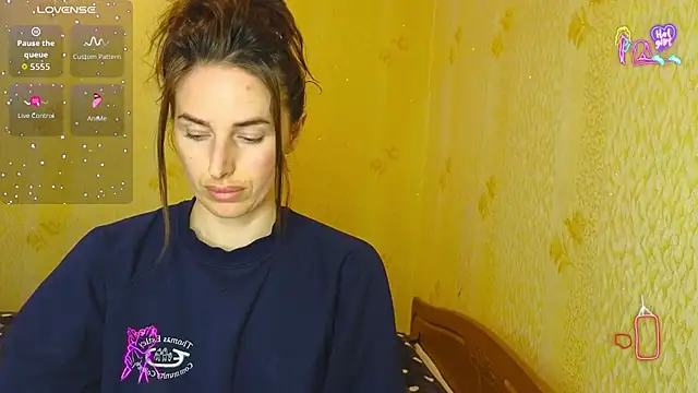 Snapshot of xx_adrihanna_xx chatting on 24, 3, 2026 xx adrihanna xx online show from 24, 3, 2026