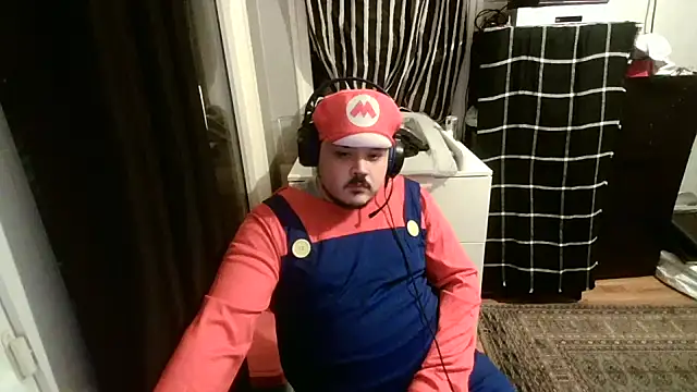 Snapshot of Bebemickey75 chatting on 15, 3, 2025 Bebemickey75 online show from 15, 3, 2025