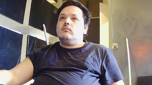 Snapshot of Bebemickey75 chatting on 14, 3, 2026 Bebemickey75 online show from 14, 3, 2026