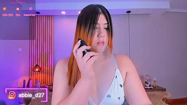 AbbieEdmond online show from 31, 10, 2025