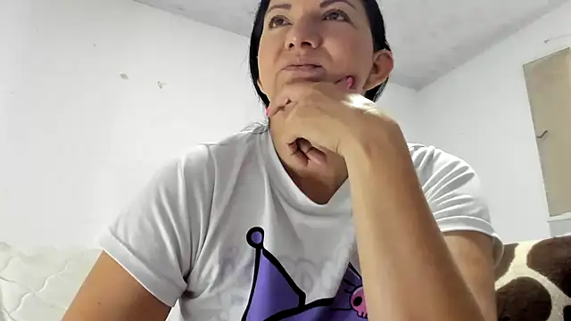 Angelblue  online show from 14, 10, 2025