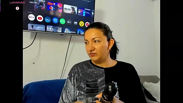 Angelblue  online show from 1, 6, 2026