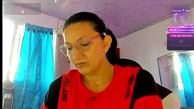 Snapshot of Angelblue_ chatting on 15, 7, 2026 Angelblue online show from 15, 7, 2026