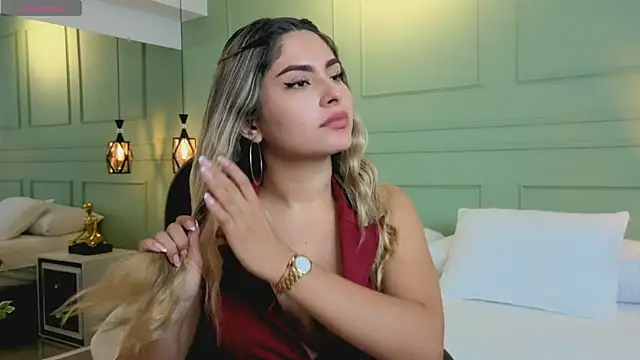 kataliina   online show from 9, 9, 2025