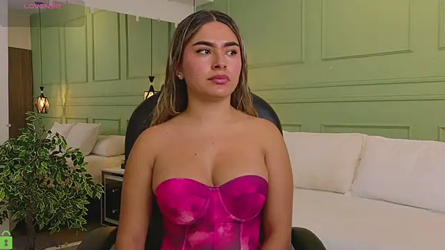 Snapshot of kataliina__ chatting on 24, 3, 2026 kataliina online show from 24, 3, 2026