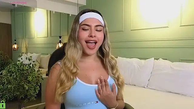 kataliina   online show from 13, 1, 2026