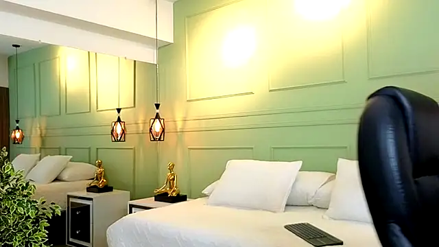 kataliina   online show from 26, 9, 2025