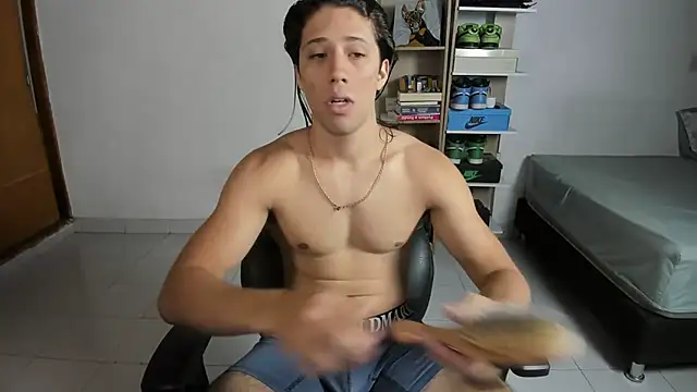 imtonny19 online show from 9, 10, 2025