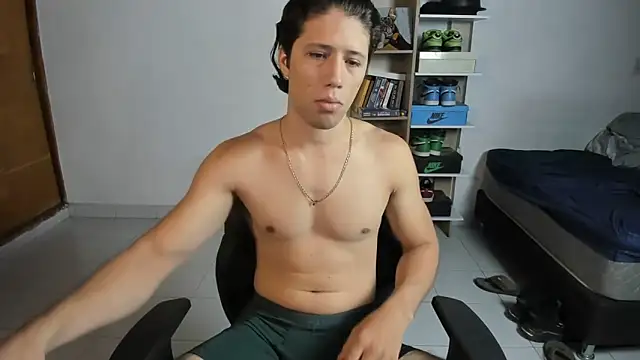 imtonny19 online show from 28, 10, 2025