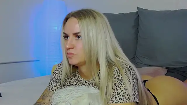 SofiJames online show from 14, 9, 2025