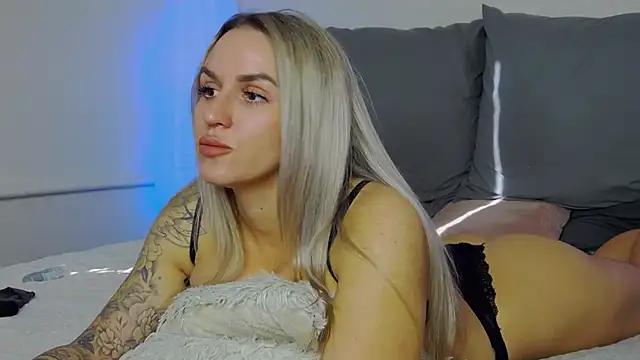 SofiJames online show from 4, 11, 2025