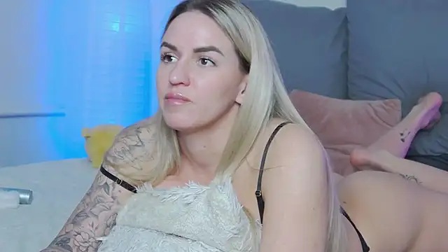 SofiJames online show from 22, 3, 2025