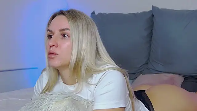 SofiJames online show from 26, 10, 2025