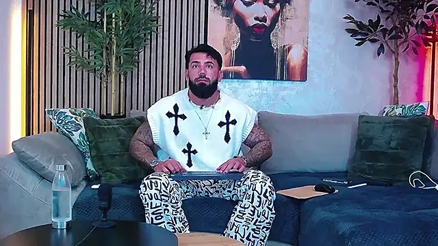 Snapshot of masterkingofmusclee chatting on 28, 5, 2026 masterkingofmusclee online show from 28, 5, 2026