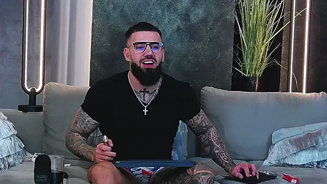 masterkingofmusclee online show from 13, 3, 2025