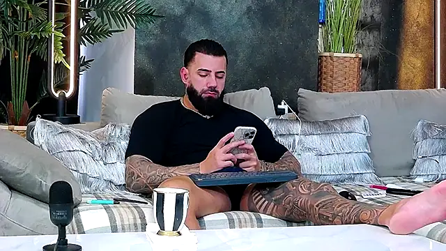 masterkingofmusclee online show from 17, 11, 2025