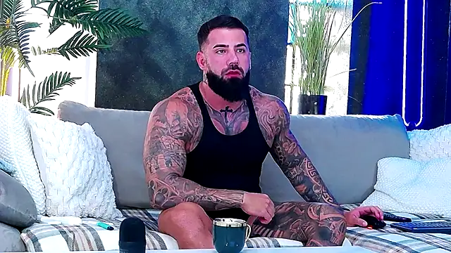 masterkingofmusclee online show from 24, 9, 2025