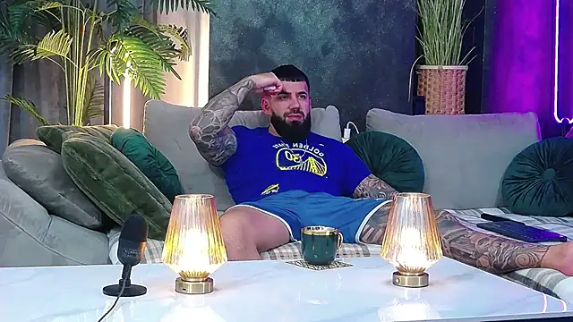 masterkingofmusclee online show from 17, 2, 2026