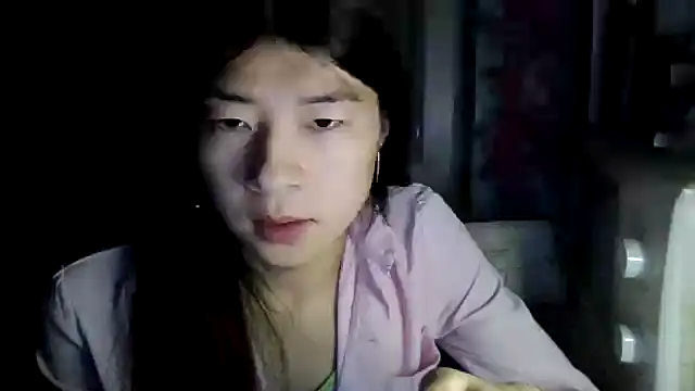 CarlyJoy online show from 10, 4, 2026