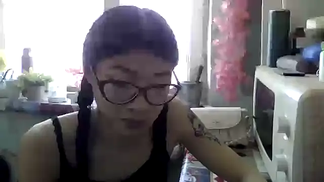 CarlyJoy online show from 27, 3, 2026